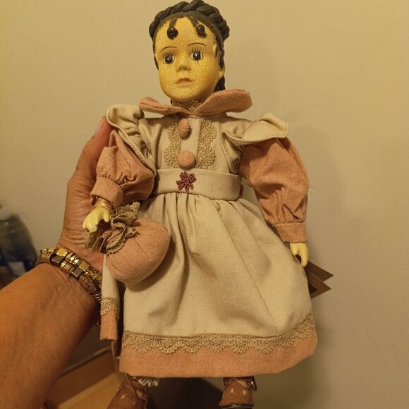 Cracker Barrel Doll Collection - Agnes - Picture 1 of 9